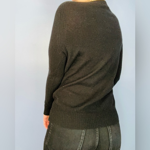 Aqua cashmere sweater - Picture 4 of 5